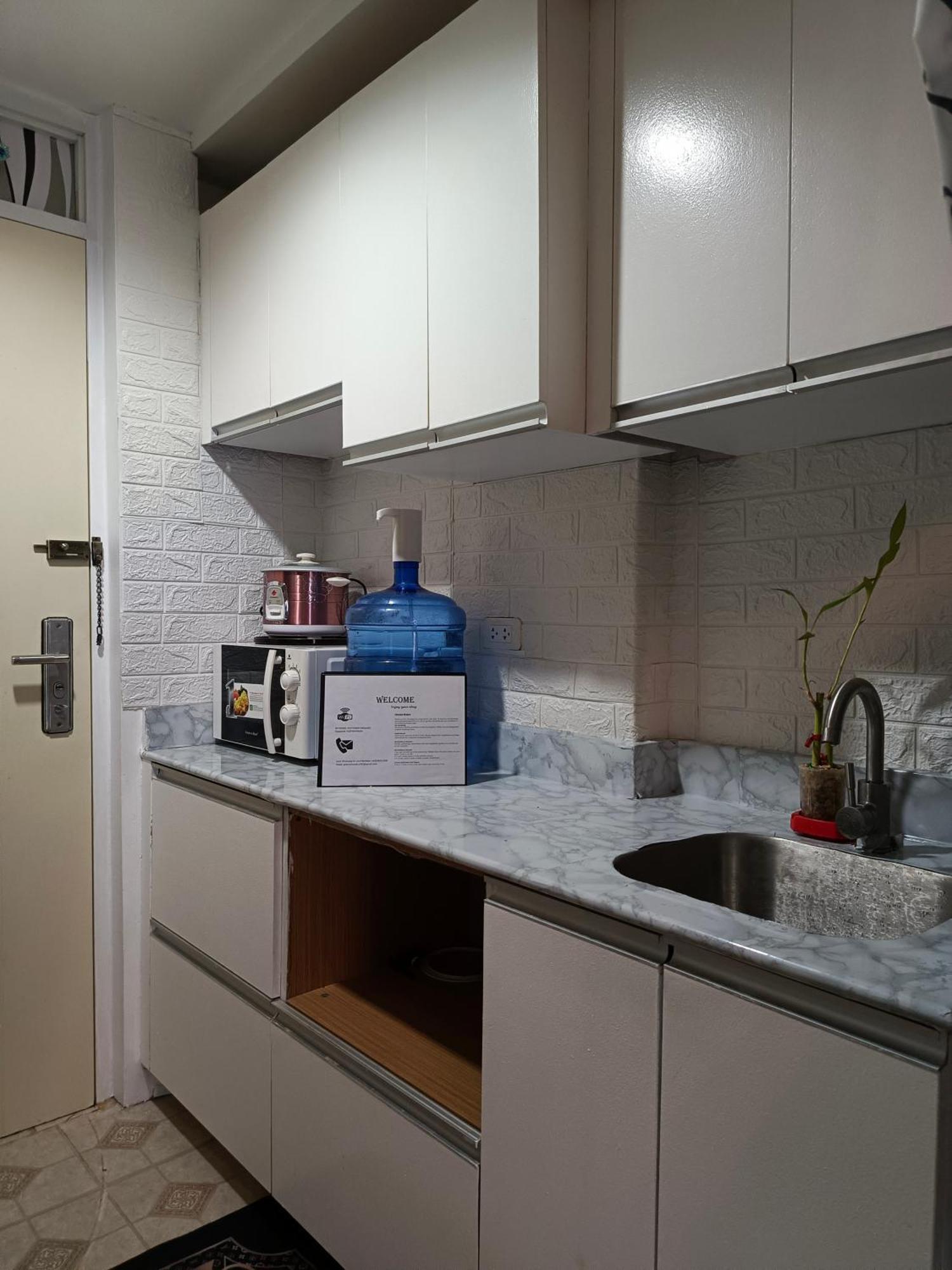 Closest Studio With Balcony From Cebu Airport Lapu-Lapu City Buitenkant foto